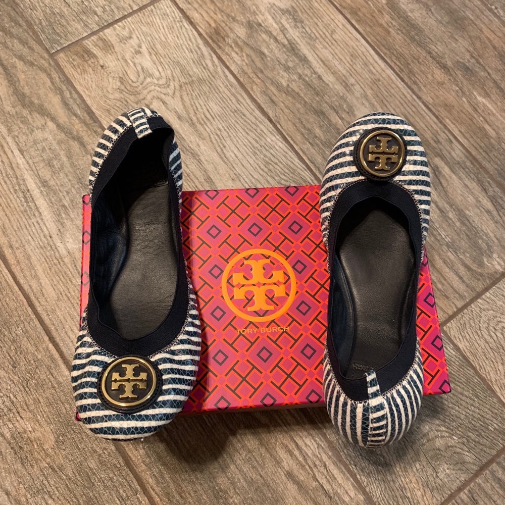 Tory Burch Flats EUC
